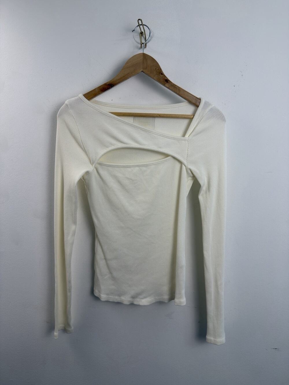 Citizens of Humanity Top Iris Long Sleeve Cut Out Ribbed Cassis Ivory Sz Small